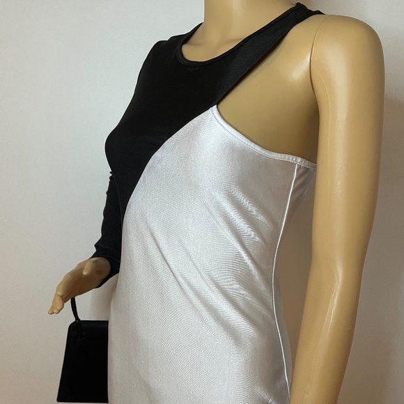 Mod sixties black white one sleeved sheath dress! - Picture 7 of 15